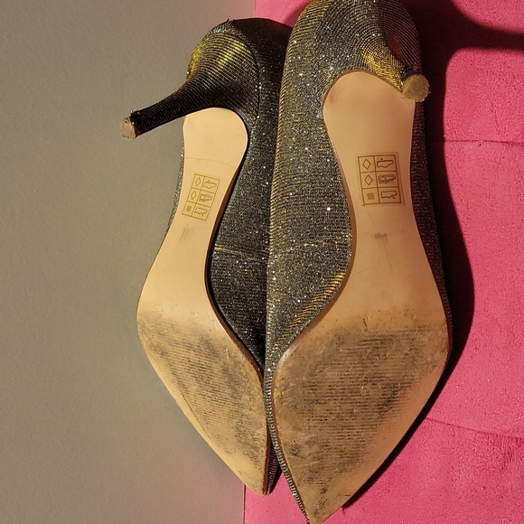 Blinged out sparkly shoes - Picture 7 of 8